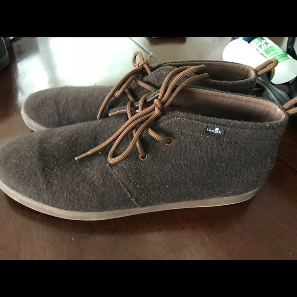 sanuk chukka